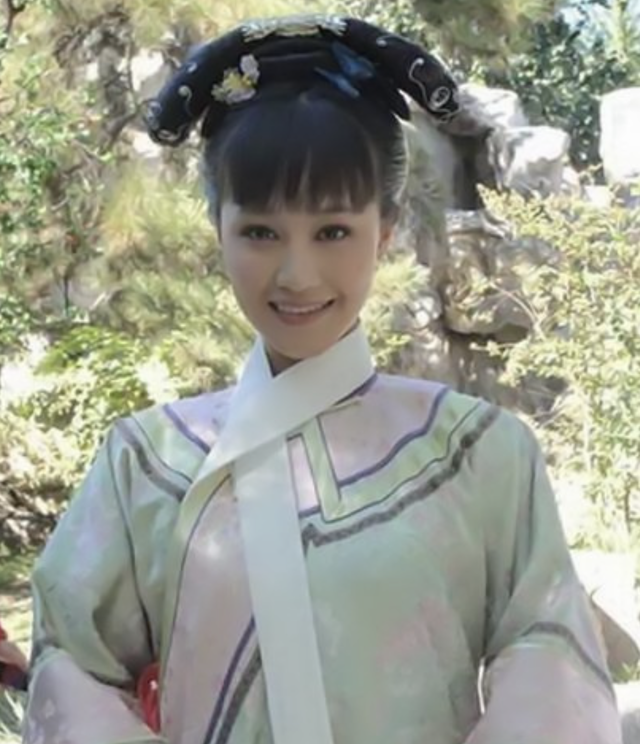 “捧不红”的10位女星，虽然观众扼腕叹息，但火不起来，也是幸运