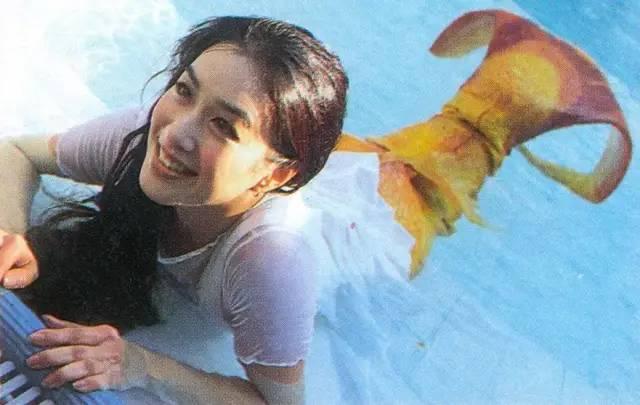 性感女神有很多，她是很高级的那种