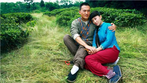 苗圃率众热血娘子军 民国女汉子不屈保家园