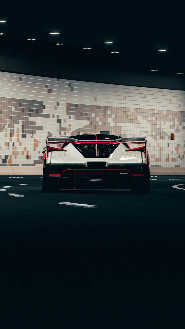 好看壁纸之香车美女