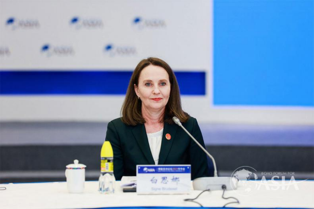 女性领导力圆桌会议：不确定的世界与女性领导力