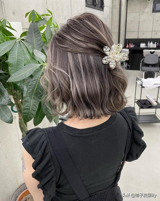 高人气女发10多款，有长发也有短发，适合不同年龄段的女性