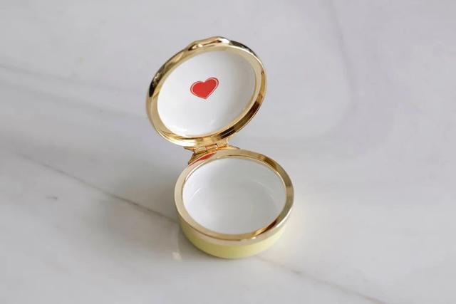 凯特、戴妃同款手镯，英国王室都爱的瓷器，情人节送礼大气有格调