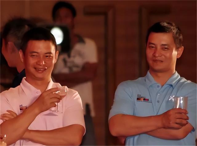 她曾被前夫一巴掌打跑!二婚嫁给体操世界冠军,如今婚姻幸福甜蜜