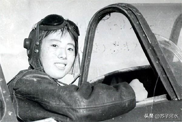 盘点新中国成立后解放军中18个女子第一人(一)