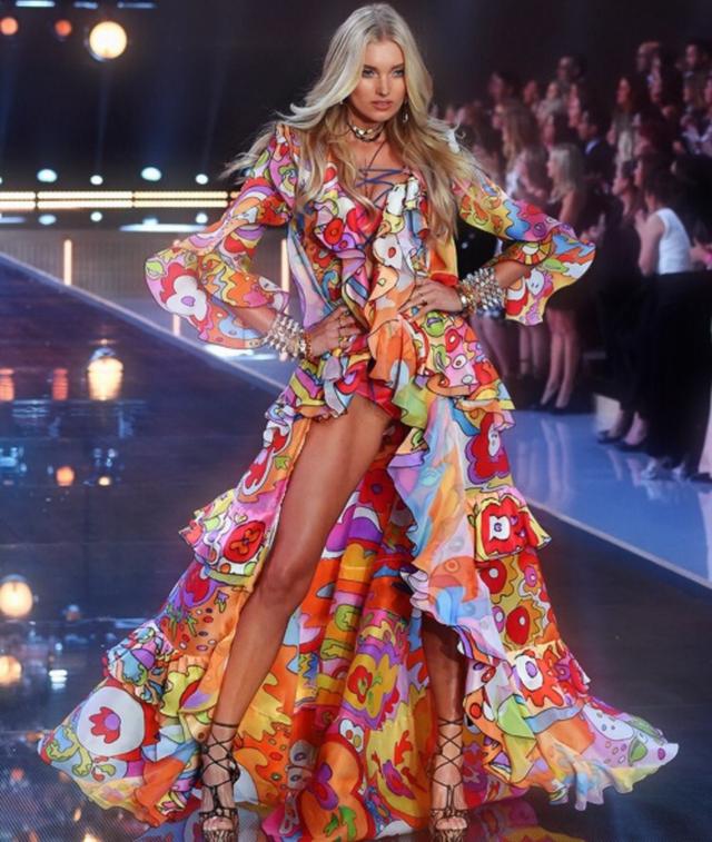 瑞典超模Elsa Hosk维密走秀精彩盘点,运动员成功转战模特圈