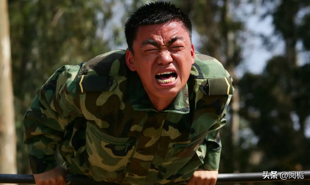 气质不够硬就别再尬演军人了:这8位明星演军人,看着让人真难受