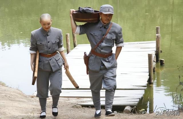 气质不够硬就别再尬演军人了:这8位明星演军人,看着让人真难受