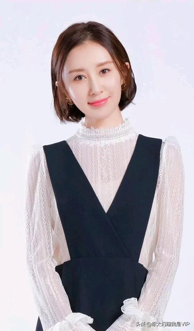 舒畅超高清图集：丰满性感，精致女人