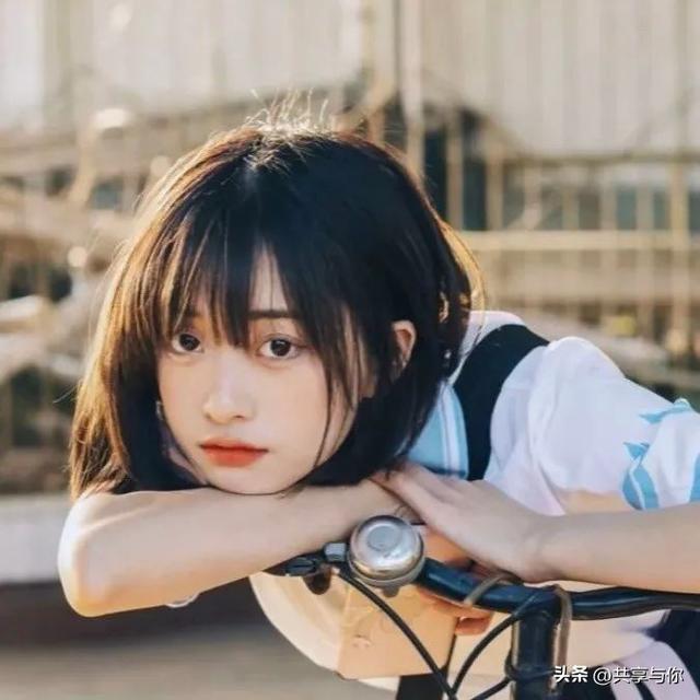 背影杀手 女生头像请签收，高级神秘温柔女头