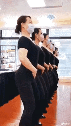 三个女人一台戏