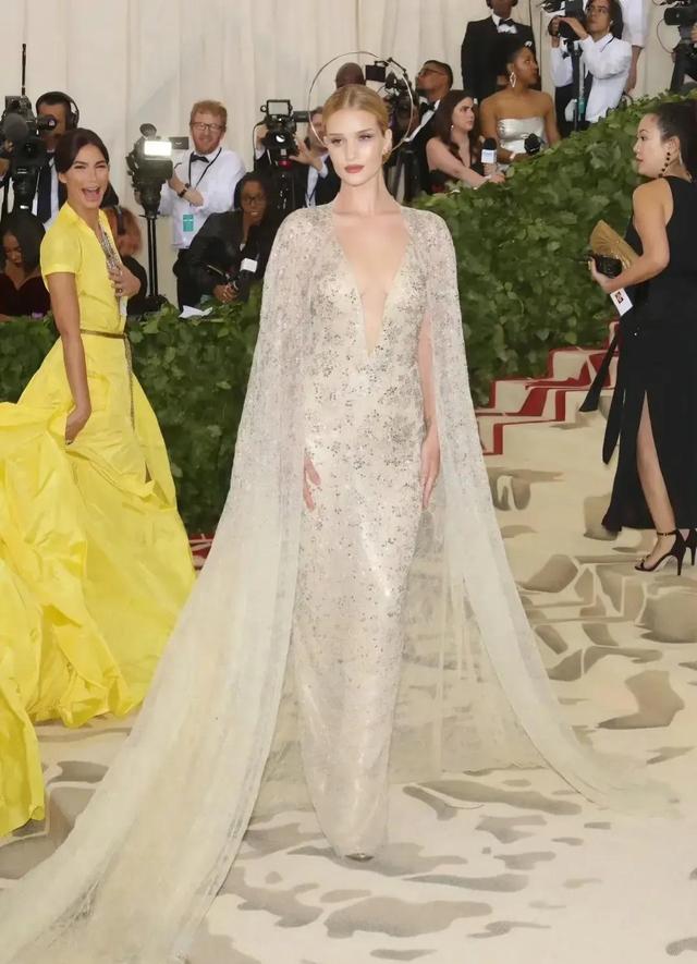 百大性感美女英国超模Rosie Huntington-Whiteley