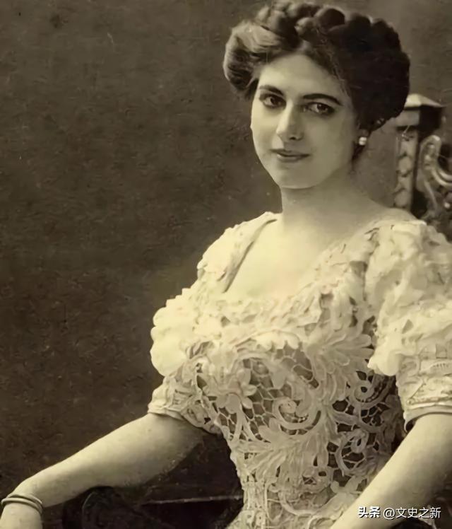 美女间谍玛塔·哈丽:靠脱衣舞成名,色诱多位英法军官,结局如何