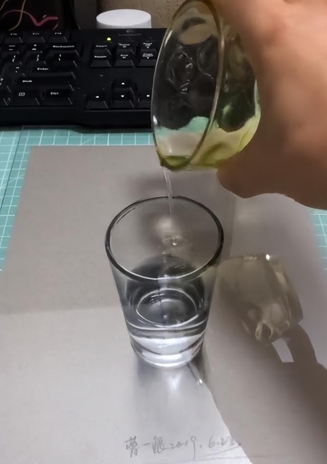 3D绘画牛人多厉害？画出真假难辨的“立体美女”，震惊500万网友