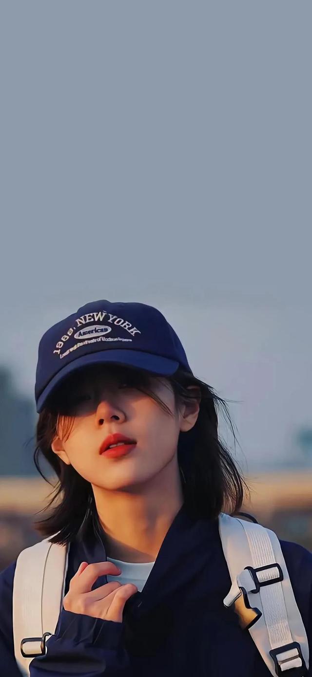 好看壁纸之香车美女