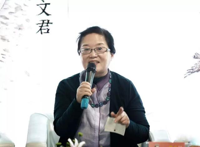 “女生”长成为“少女”,儿童文学作家秦文君新出《少女贾梅》