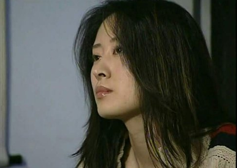 三十出头的蒋欣曾演15岁少女，和赵薇同岁的她却沦为妈妈专业户