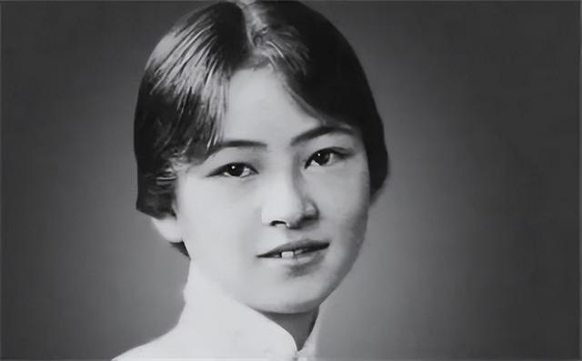 才女林徽因：用英语告诉你，什么叫真正的“才女”？