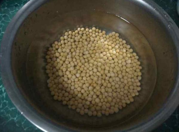 这菜被称“黄体酮收集者”，保护子宫，美颜抗衰老，女人45要常吃