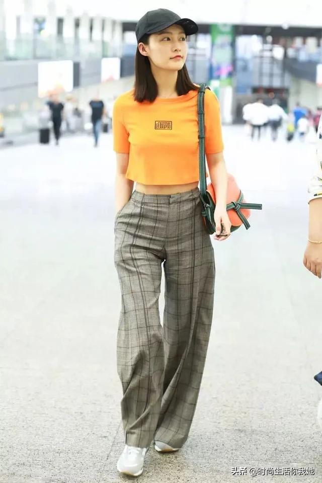 今夏王炸组合“T恤+阔腿”，人人皆能轻松驾驭！让你气质一路飙升