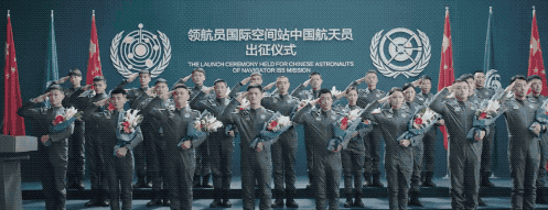 “小破球”的争议里,藏着当今世界核心矛盾