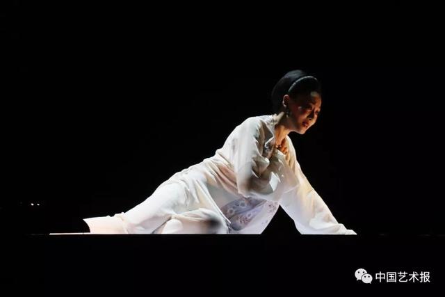 黄梅戏《徽州女人》｜文化转型下的人文吟唱