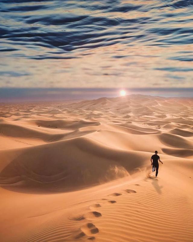 流量岁月里最美的一百首诗歌,献给擦肩而去的2020