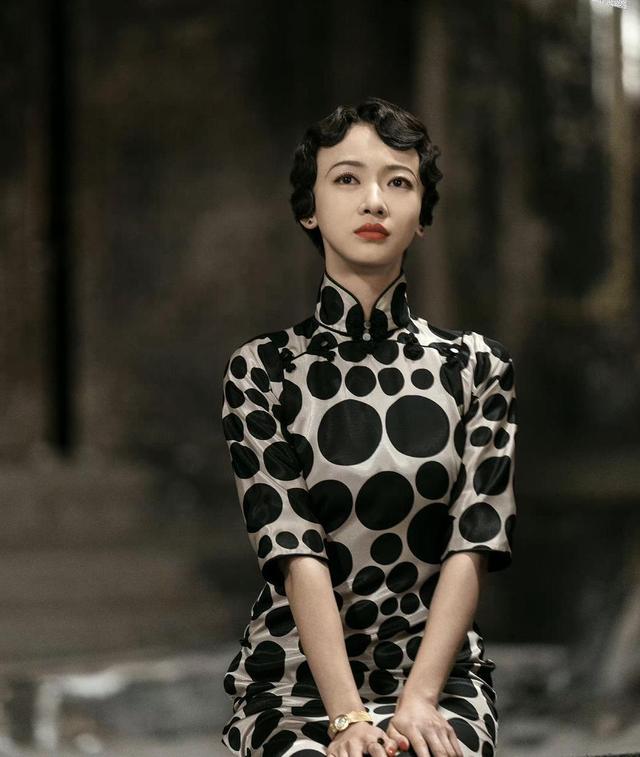 10位穿旗袍的女演员，有人天生媚骨，有人冷若冰霜，有人知性端庄