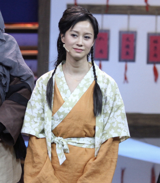 “捧不红”的10位女星，虽然观众扼腕叹息，但火不起来，也是幸运