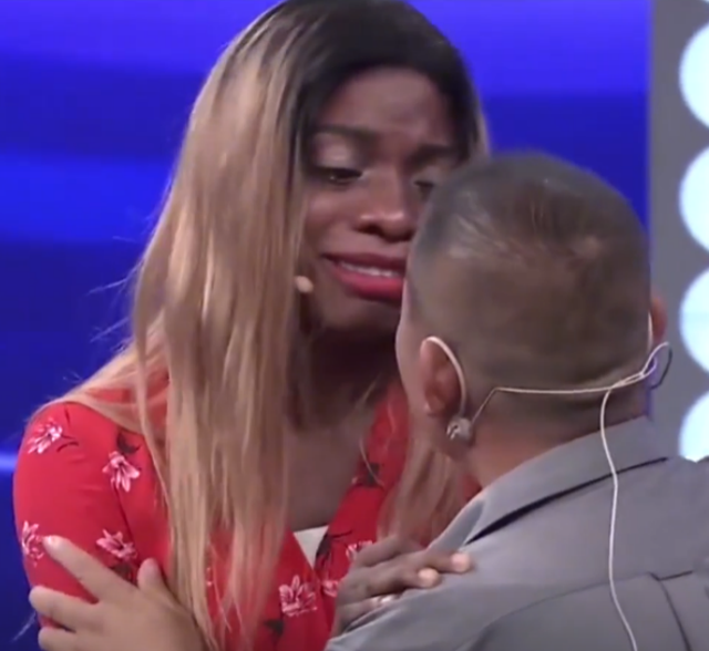 16年山东光棍迎娶22岁黑人美女，非洲美女：非他不嫁