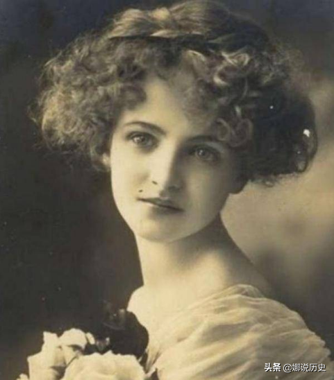 她是一国贵族夫人，却软禁女儿25年，被救出后衣着破烂不会说话