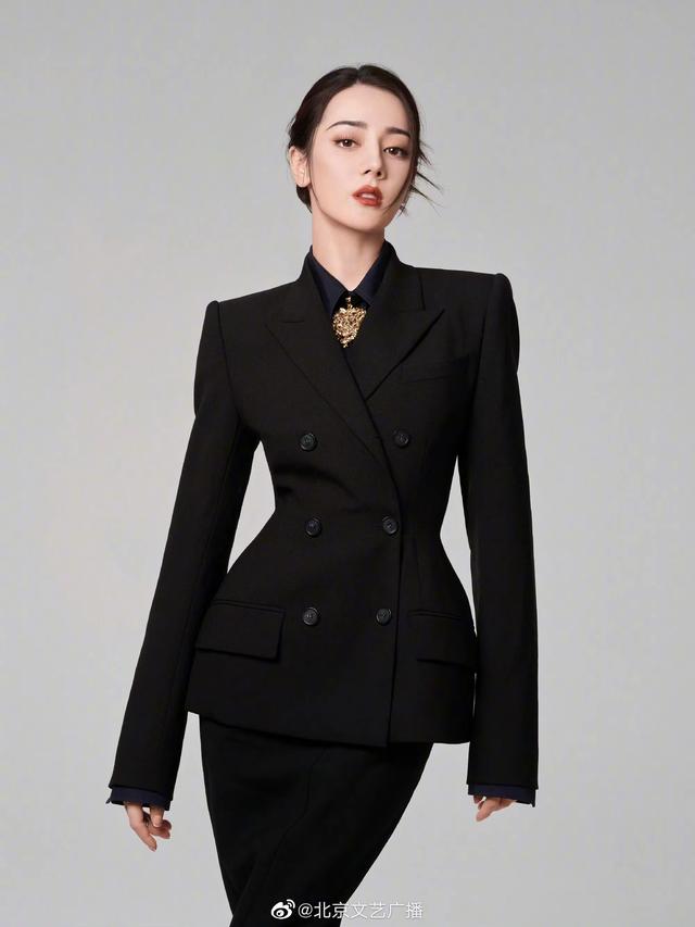 中国十大90后娱乐圈女顶流，十大美女排行榜