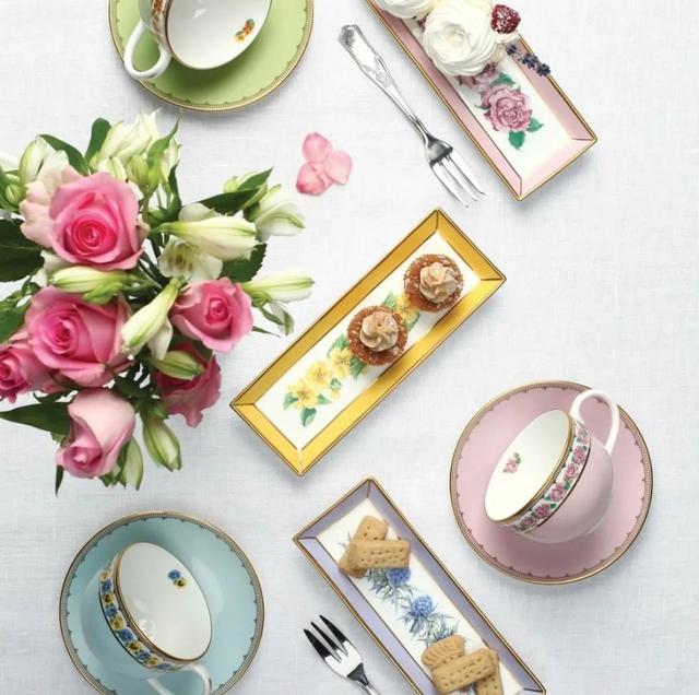 凯特、戴妃同款手镯，英国王室都爱的瓷器，情人节送礼大气有格调