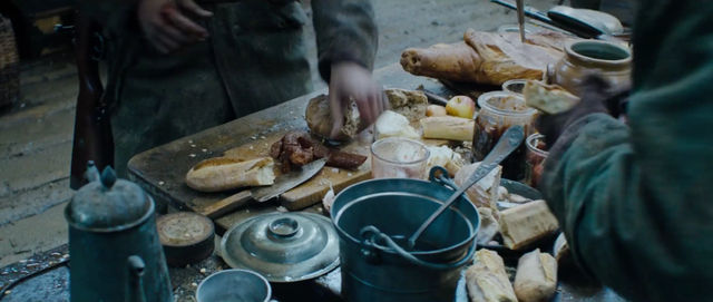 华人之光！全网刷屏的奥斯卡影后，但我只能为杨紫琼高兴5分钟