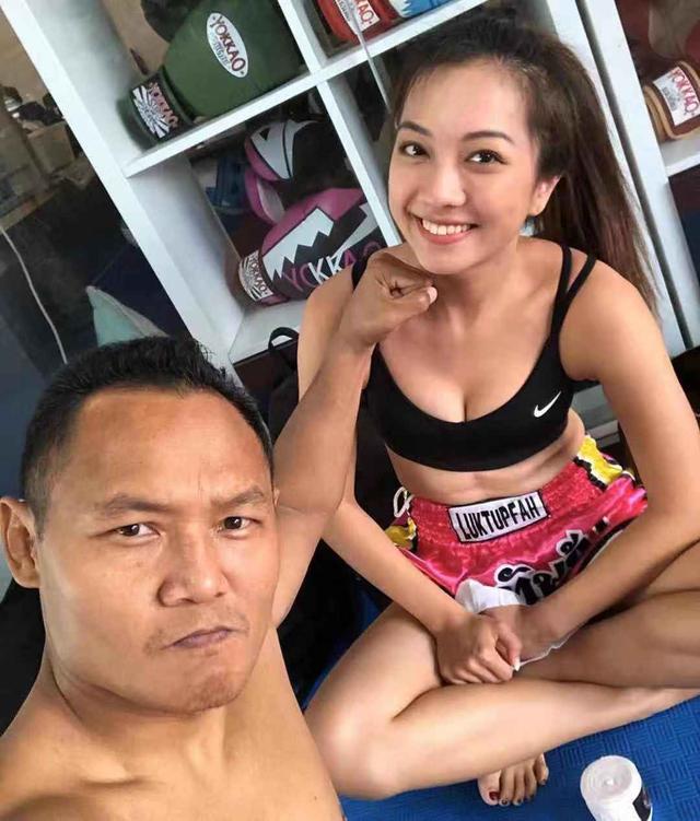 自古美女爱英雄！