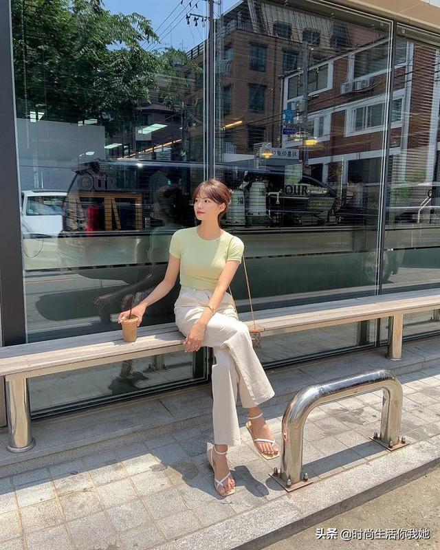 今夏王炸组合“T恤+阔腿”，人人皆能轻松驾驭！让你气质一路飙升
