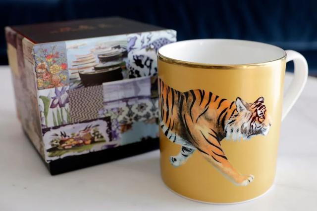 凯特、戴妃同款手镯，英国王室都爱的瓷器，情人节送礼大气有格调