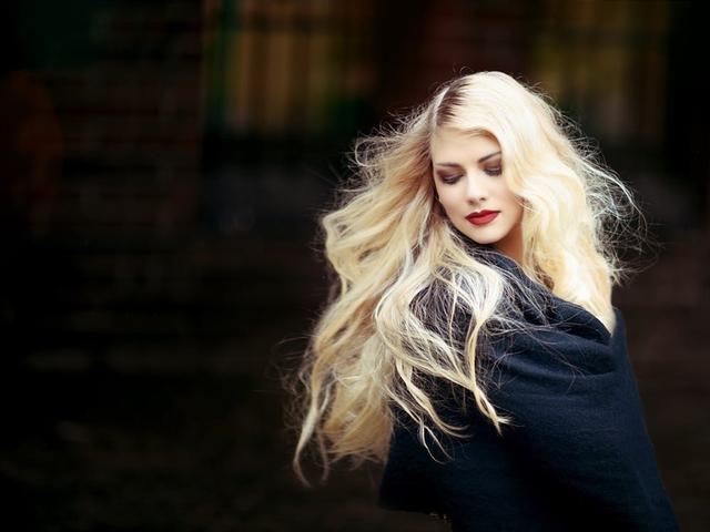 精选唯美美女电脑壁纸