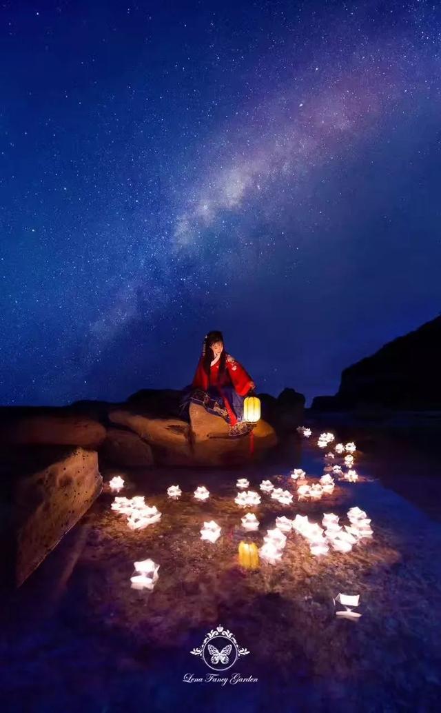 90后中国姑娘，在澳洲街头搞“事情”，竟然美哭外媒、惊动CCTV