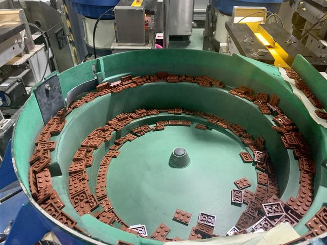 百亿积木市场澄海占一半，“玩具之都”能否跑出中国乐高｜小城故事