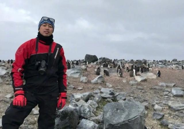 时隔8年，他凭啥再度“封神”？