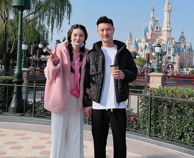 恭喜!台湾知名女星与上海富商注册结婚,因不雅照事件事业尽毁