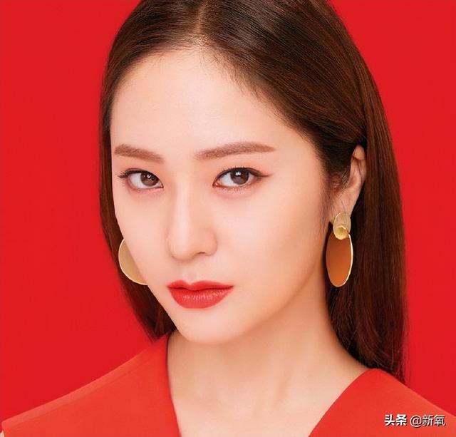 碰瓷刘亦菲还全网好评，姐这张脸真是集天地精华了吧