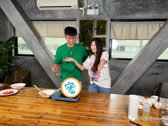 “好想你”嘅朱主爱,变身“俏厨娘”,“美女厨房”沉浸式粤语教学整家乡菜