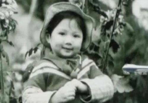 女演员殷桃:前夫是贪官,前男友是黑老大,她的眼光怎么这么独到