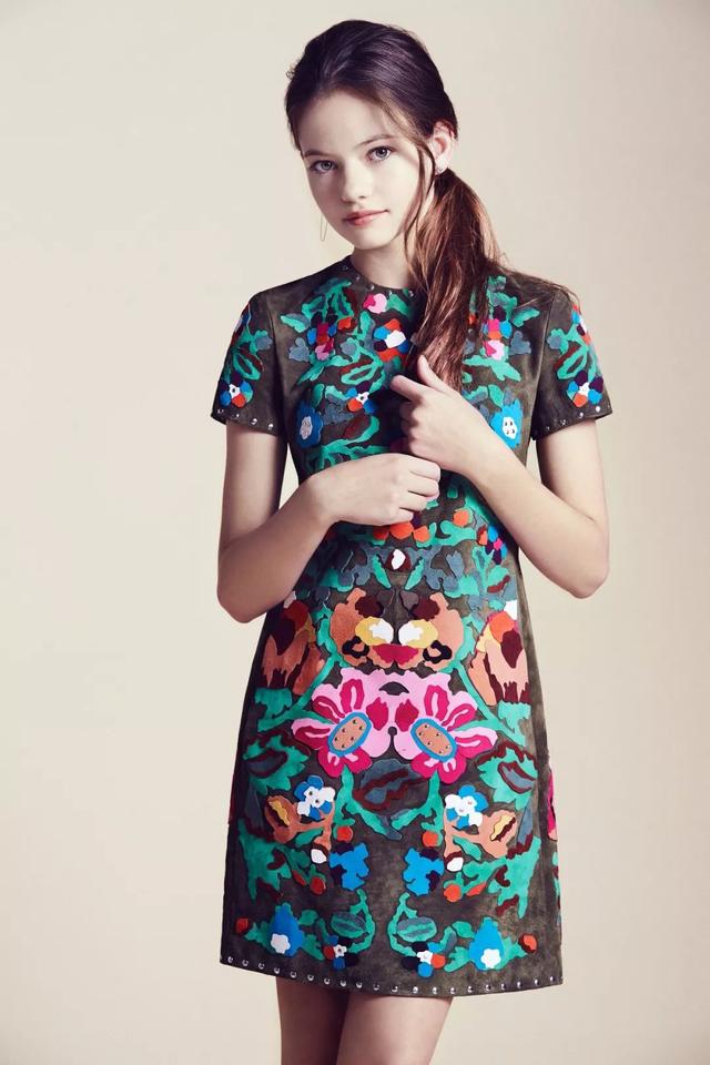 「赏色」虽然胡桃夹子的评分低,但女主的颜值高啊!