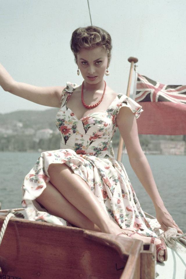 东欧美女美？西欧女神多？拉美美女性感？国外出美女的几个国家