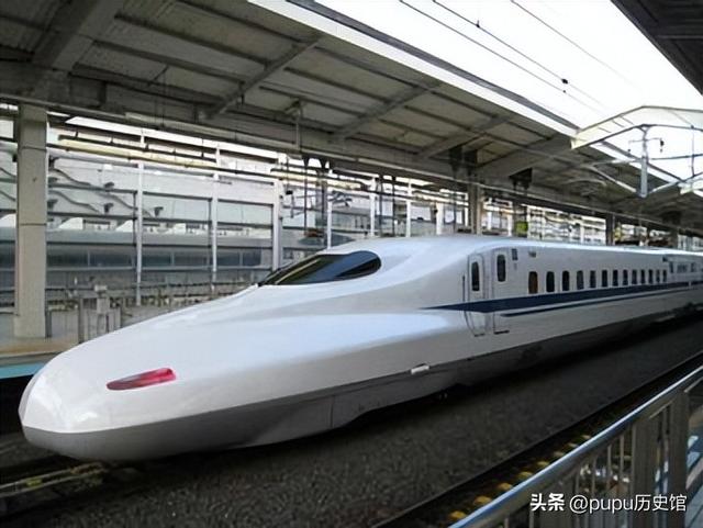 日本大批女生，为何做风俗娘？民风开放加消费高，去风俗店渡难关