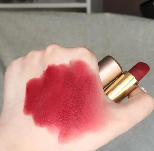 兰蔻最值得入手的4款口红色号盘点：888可盐可甜，196最显白