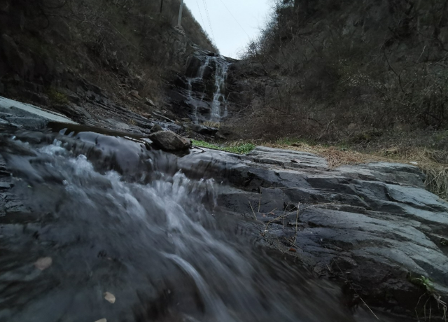 新疆挖掘出4000年前“睡美人”，皮肤吹弹可破，复原图惊艳四方